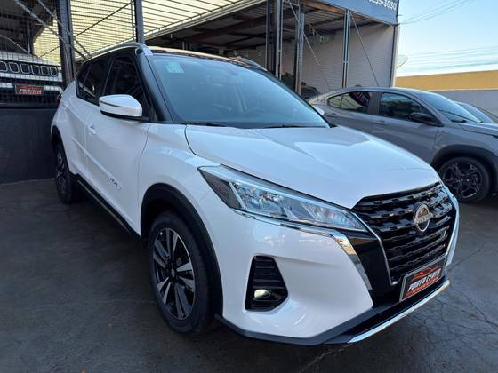 NISSAN KICKS 1.6 16V FLEXSTART ADVANCE XTRONIC NISSAN KICKS 1.6 16V FLEXSTART ADVANCE XTRONIC